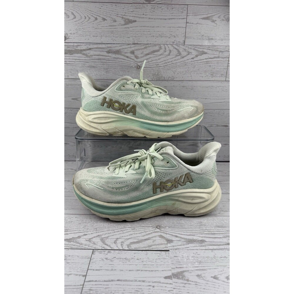 Hoka One One Clifton 10 Womens Size 7.5 B Sea Glass Jadeite Running Shoes #583